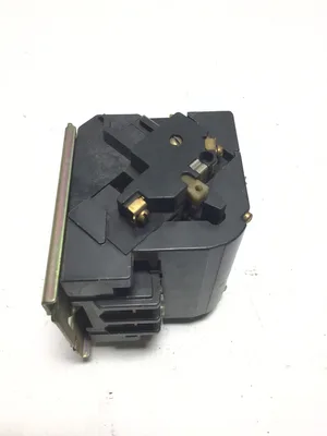 Siemens 40EP109558U Contactor 50Amps 45lb-In
