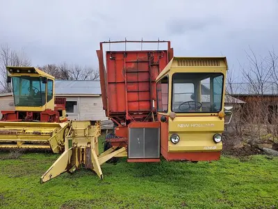USED NEW HOLLAND 1048