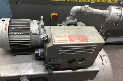2967-700 BUSCH TANK MOUNTED 3HP VACUUM PUMP MODEL# 063-138