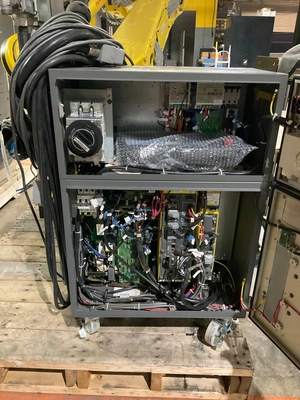 USED 2022 FANUC R2000ic/165F