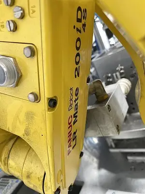 Used FANUC N95 FACE MASK NOSE CLIP FANUC ROBOTIC ASSEMBLE AND ATTACHING CELL BY ACE NEW 2020 Robotic Welding Cells | Harbor Machinery Inc. #1283350