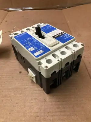 Westinghouse HFD 65k 15A 3 Pole Molded Case Circuit Breaker 600VAC