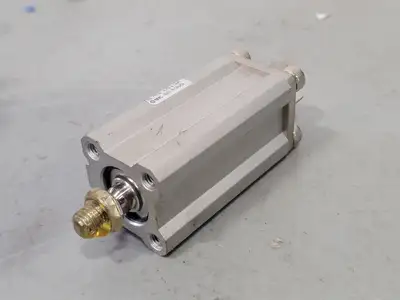 USED SMC CQ2D20-50DM