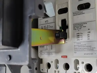 60/15 Amp MCC Circuit Breaker HFD3060/HFD3015 w/ Limiter LFD3070R