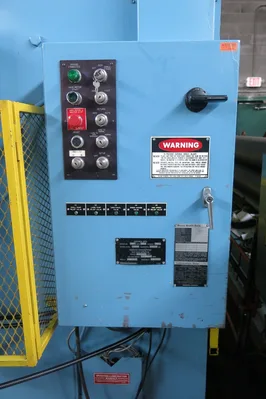 USED CLEARING NIAGARA HBM-175-10-12 HYDRAULIC PRESS BRAKE