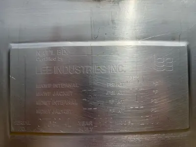 USED 1999 LEE INDUSTRIES, INC. 250U