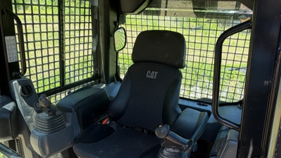 USED 2024 Caterpillar D3