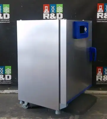 Used _UNKNOWN_ _UNKNOWN_ Thermostatic Incubators California US | R&D Laboratory Equipment #1232192