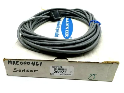 NEW BANNER SE61E*W/30 SENSOR 26127 SE61EW30