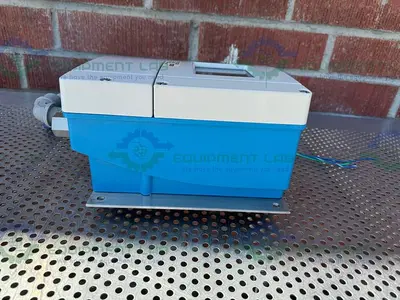 USED ENDRESS + HAUSER PROMASS 80 MASS FLOWMETER W/ PROMASS A 1/2" SANITARY FITTING