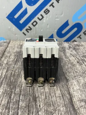 GE TEYD3015B Circuit Breakers | ESS Industrial Equipment Sales (9)