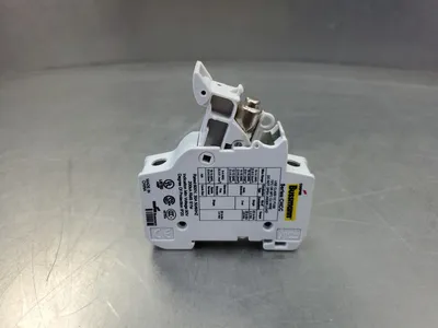 Cooper Bussmann CHCC (W10) 30AMP 600V Single-Pole Fuse Holder 4B-35