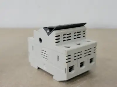 USED ALLEN-BRADLEY 1492-FB3C30-L