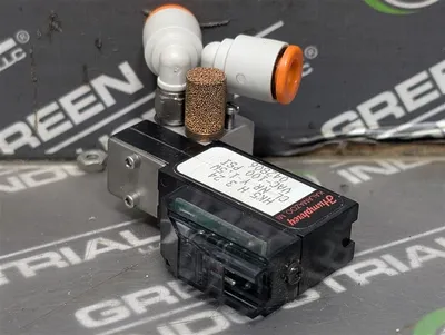 Humphrey HK5H324 CL NR Miniature Solenoid Valve 3 Port 2 Position Used