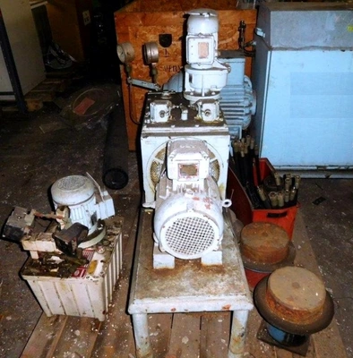 Ellerwerk/Heine 40 x 16 gastight perforate basket centrifuge, 316SS.