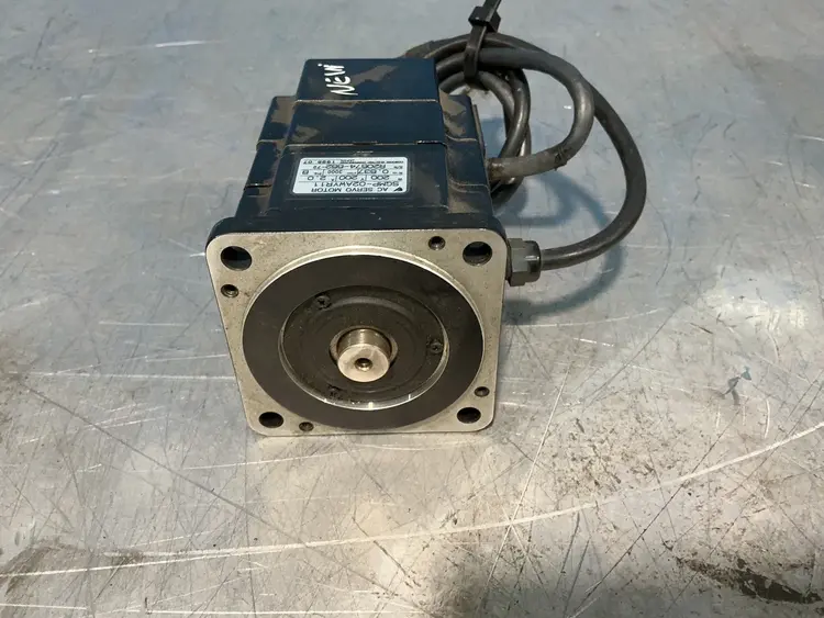 Used 1996 YASKAWA / MOTOMAN SGMP02AWYR11 Motors (misc) Ohio US | HGR 24 #1460640