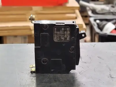 USED SQUARE D QOB130