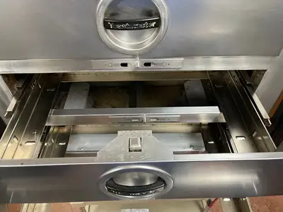 Used Toastmaster Used Toastmaster 3C80A 29-Inch Built-In Commercial 3-Drawer Chip Food Warmer 120V Heated Cabinets & Displays Illinois US | Falcon Restaurant Supply #1376218