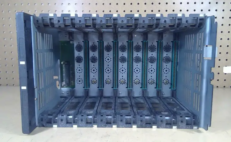 Used Schneider Automation _UNKNOWN_ PLC Processors | Palmetto Automation #1150042