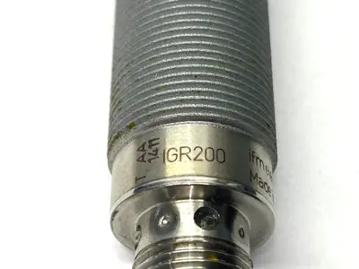 New | in-Stock ifm Inductive Proximity Sensor M18, PNP, IGK3006BBPKG/AM/SC/US-104 Proximity Sensors Michigan US | Maverick Industrial Sales #1389134