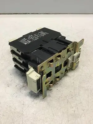 USED TELEMECANIQUE LC1D6511