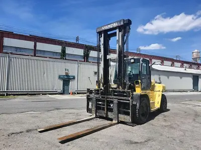 USED 2013 HYUNDAI 110D-7E