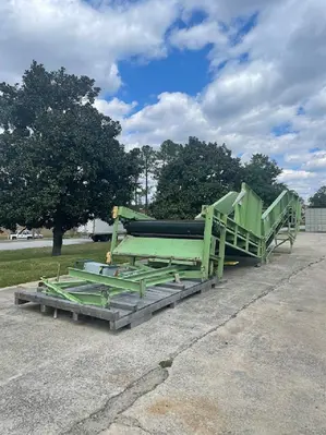 84” wide KWS Feed Conveyor