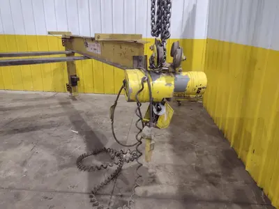 1 TON RELIABLE WALL MOUNTED JIB CRANE W/ 1 TON BUDGIT HOIST & TROLLEY: YOBRO #25151