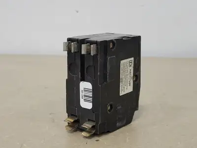 USED SQUARE D QO240