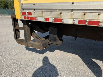 Used 2001 INTERNATIONAL 4900 4X2 Box trucks Indiana US | Miedema Asset Management Group #1414683