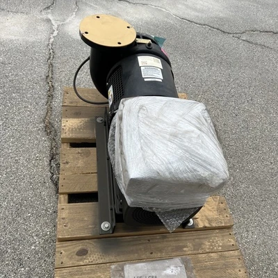 New | in-Stock Grundfos 40707-4P-5HP LCSE Centrifugal Pumps California US | Davliegogo LLC #1705439