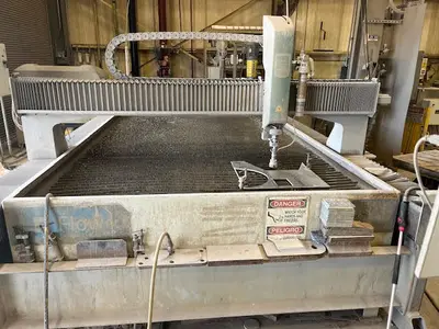 2013 FLOW MACH 2 3020C Waterjet Cutters | Machnet (1)