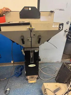 USED CONAIR TB-100