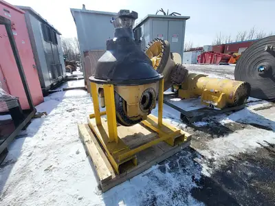 USED KOMATSU R561-22-71007
