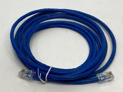 556-110-010 | Legrand  Q-Series Patch Cords CAT6 Non-Booted Blue 10ft LOT OF 4 - Open box
