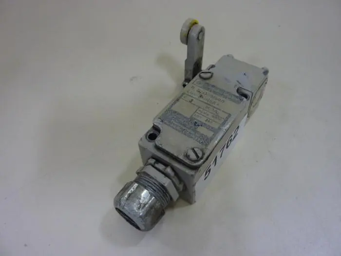 Used TELEMECANIQUE C3JK06 Relays & Switches Michigan US | Ideal Machinery #584076