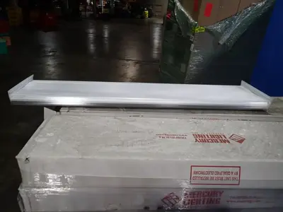 USED MERCURY LIGHTING M106232OCTAELBUNIT1PK