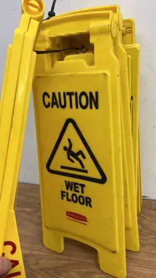 Assorted Set of 7 Folding Safety Floor Signs