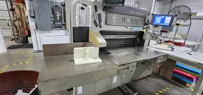 USED 1985 POLAR 115 EMC
