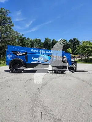 USED 2025 GENIE GTH844