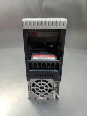 USED Allen-Bradley 25B-D2P3N114 Ser A Powerflex 525 Drive, 0.75kW/1HP