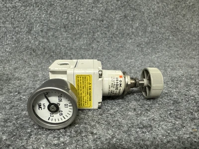 Used SMC IR1000-01G Air Pressure Regulators California US | Davliegogo LLC #1708255