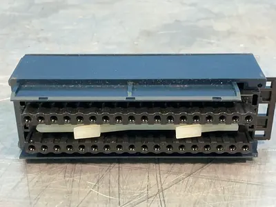 Used GENERAL ELECTRIC IC694TBB032D Terminal Blocks Ohio US | HGR 24 #1357433