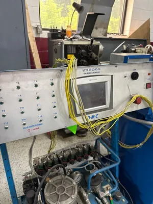 DME VALVE GATE CONTROL PLASTICS AUXILIARY EQUIPMENT | Machinery Network (2)