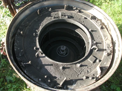 Rousselet 850Mm Dia S/S Solid Bowl Centre
