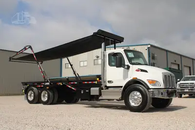 New | in-Stock 2027 PETERBILT 548 Rolloff Trucks Texas US | Roll Off Truck World #1492003