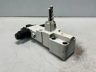 USED TOKIMEC DG4VS-3-OC-M-P7-H-7-P12-52