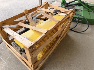 Used JOHN DEERE 52" QUICK HITCH ROTARY BROOM Power Brooms Michigan US | Miedema Asset Management Group #1424731