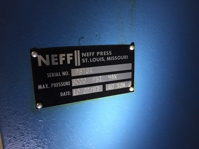 USED 1987 NEFF C-FRAME