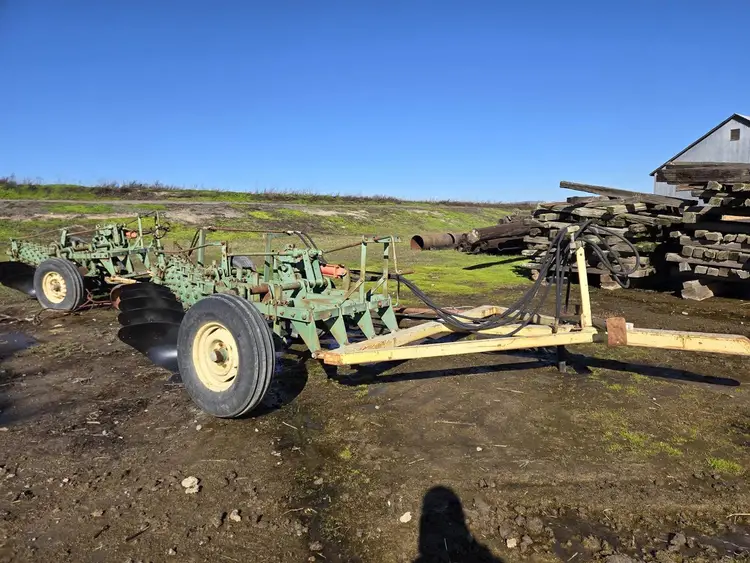 Used 2004 JOHN DEERE BOTTOM PLOW Moldboard Plows California US | Ben Kaplan Equipment #1182524
